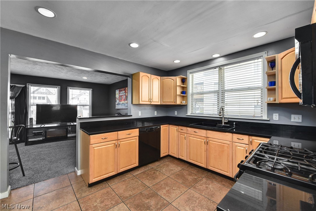 Jefferson Park - Residential