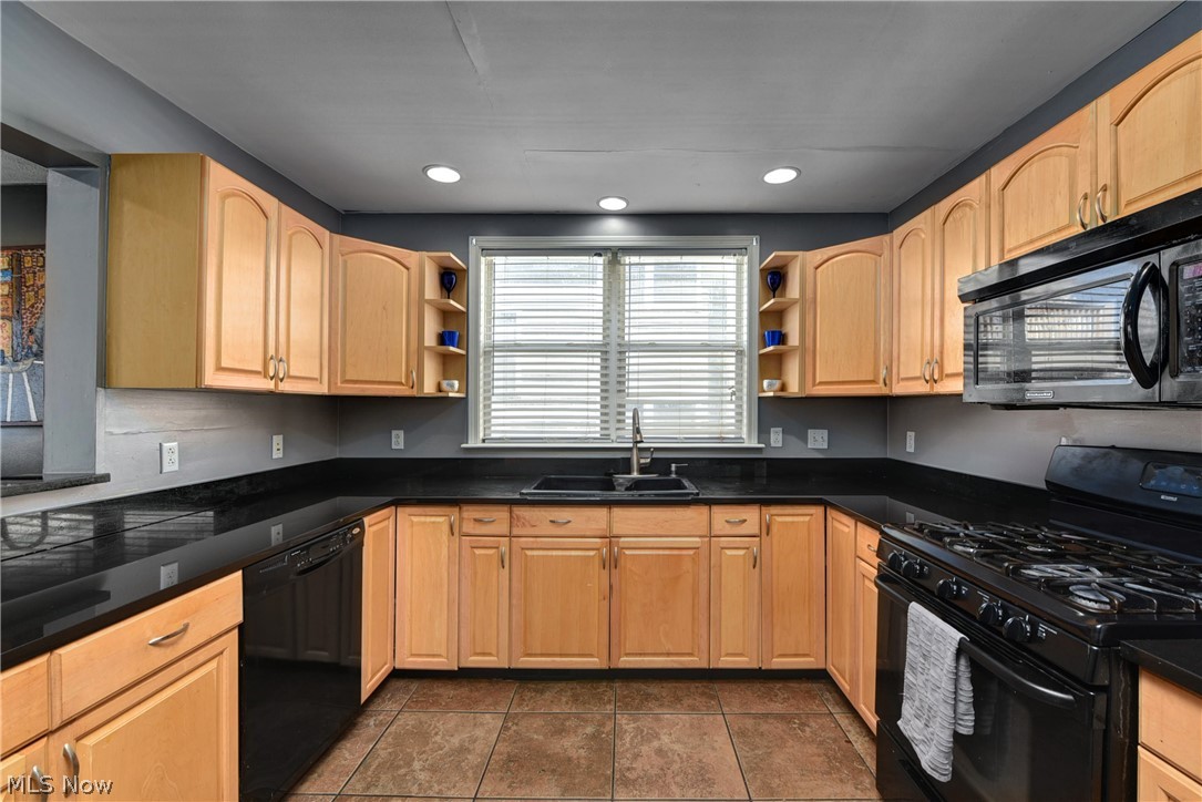 Jefferson Park - Residential