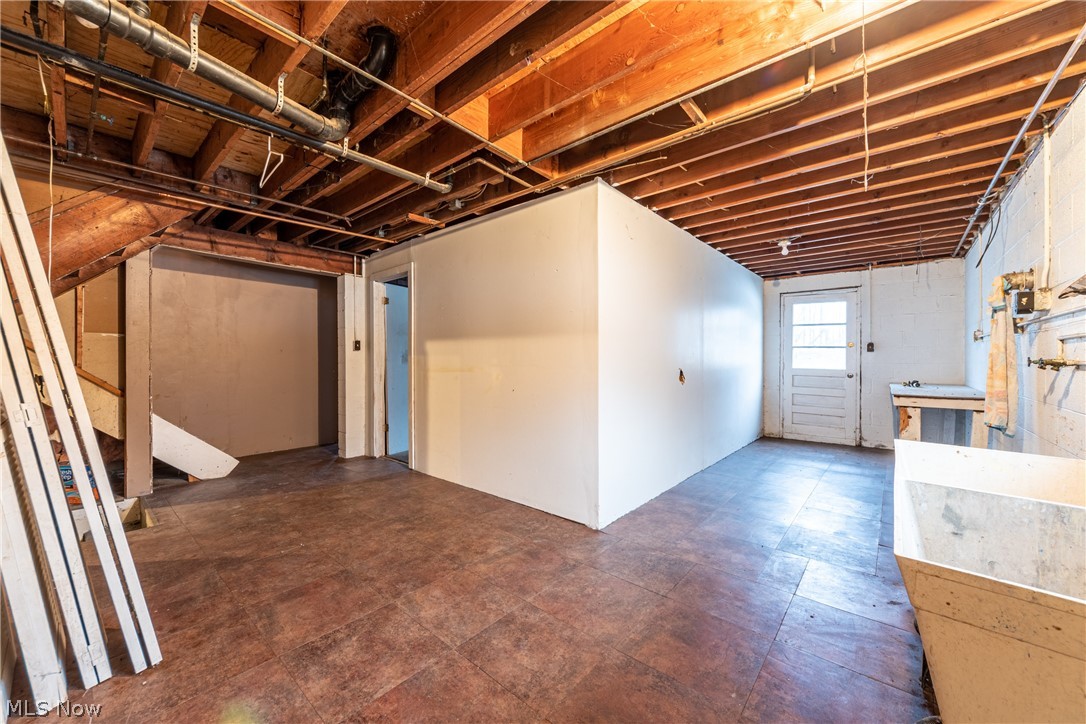 Monroe - Residential