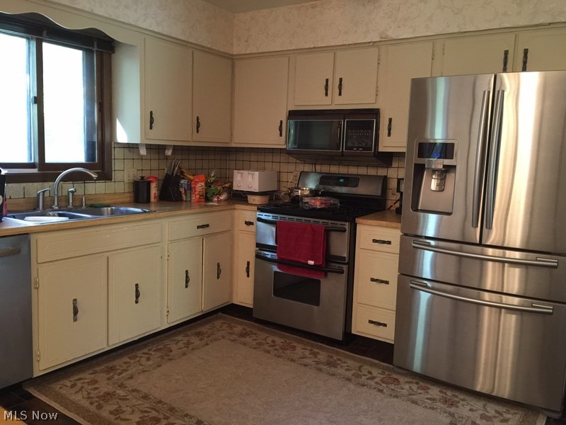 Pleasant Hill Farm - Residential