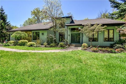 8220 Hermitage Road, Concord, OH 44077 - MLS#: 5122469
