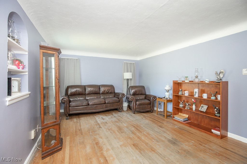 4315 W 137th Street