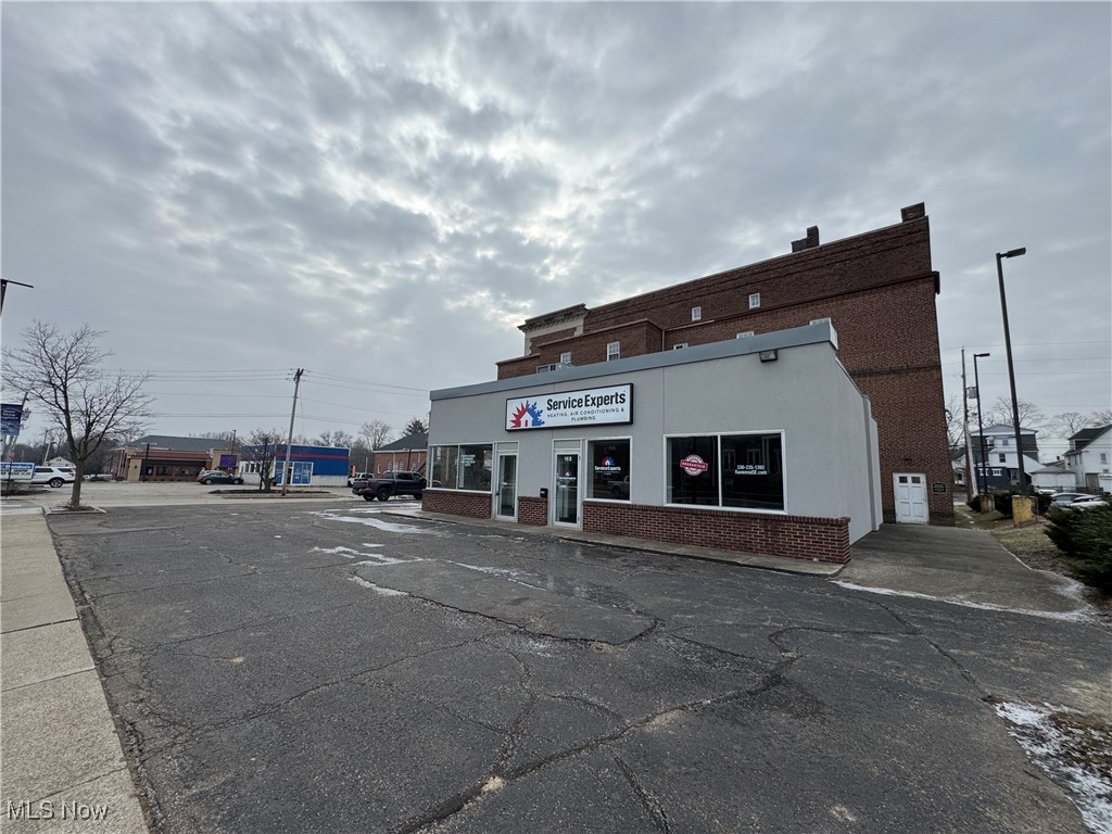 Ravenna - Commercial Sale