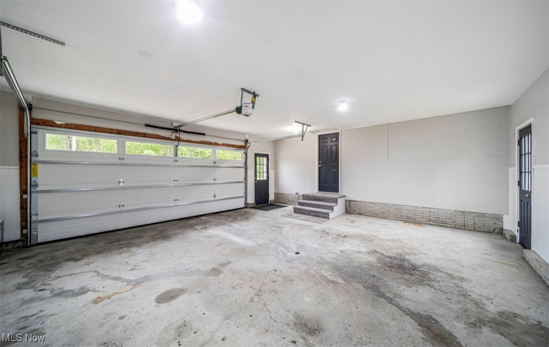 1527 Carterland Drive, Ashtabula, Ohio image 8