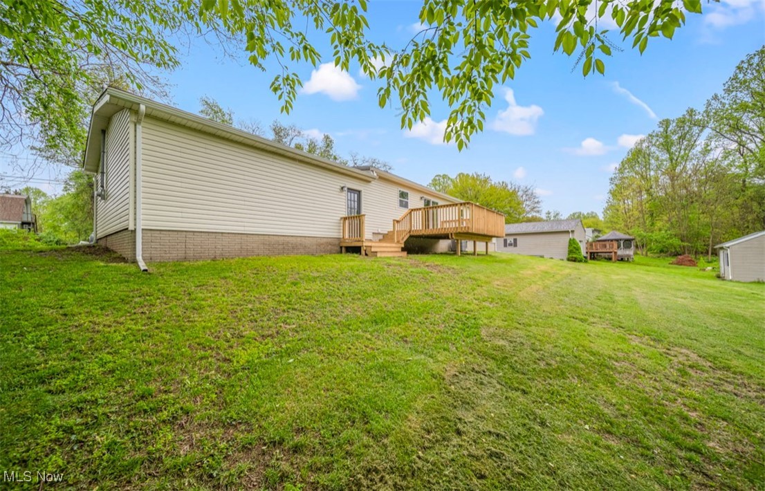 1527 Carterland Drive, Ashtabula, Ohio image 4