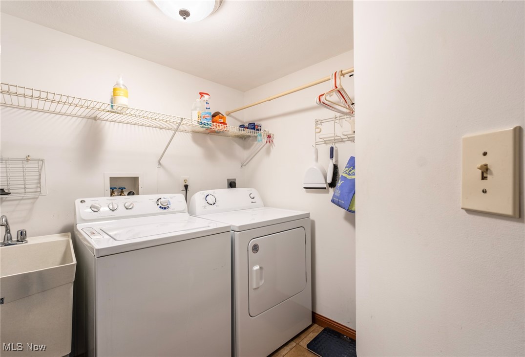 225 N Bayshore Drive #3, Columbiana, Ohio image 19