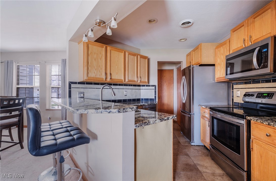 225 N Bayshore Drive #3, Columbiana, Ohio image 15