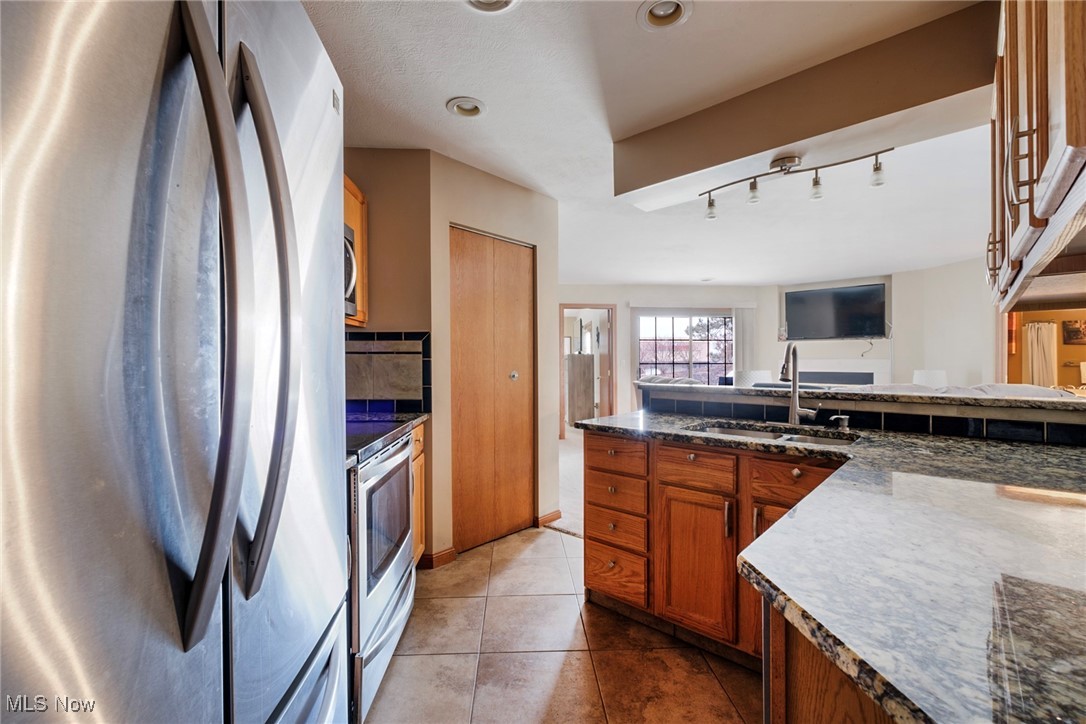 225 N Bayshore Drive #3, Columbiana, Ohio image 17