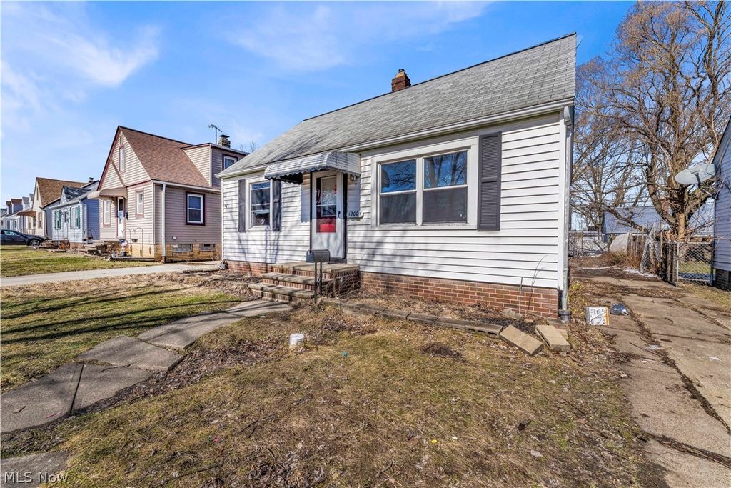 Photo of 12004 Mortimer Avenue, Cleveland, OH 44111 (MLS # 5189810)