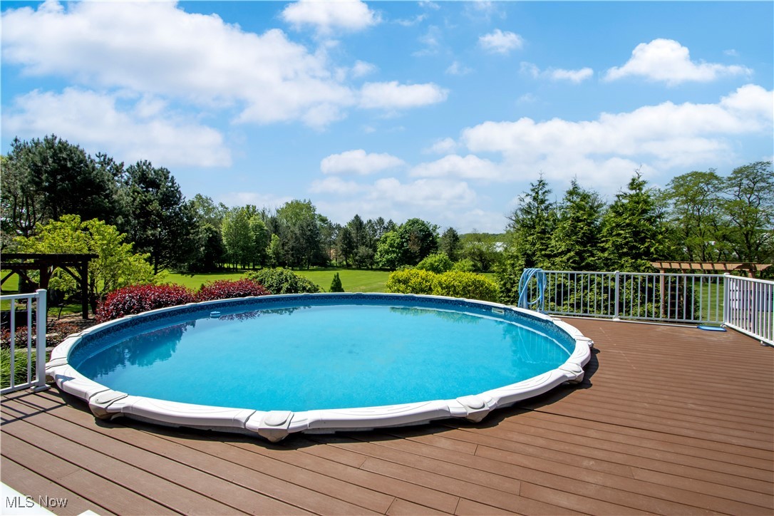 9815 Fox Knoll Drive, Orrville, Ohio image 11