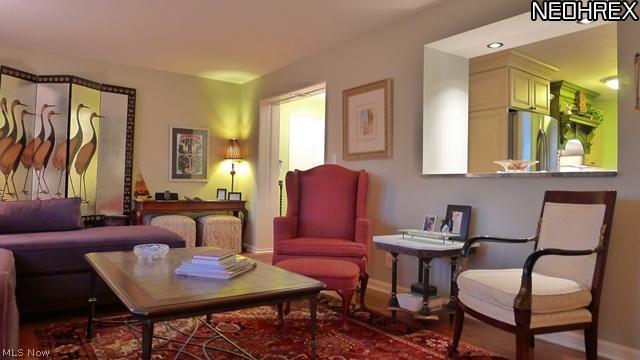 SHAKER COURTS - Residential Lease