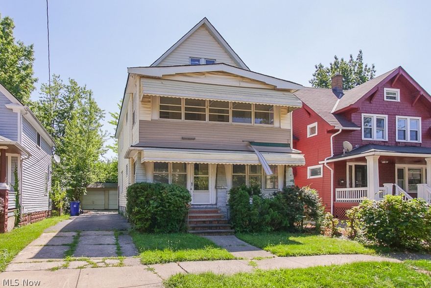 Great investment opportunity! 2 bed 1 bath duplex with a full basement. Seller is selling property as is. Seller has 2 other Cleveland properties that can be sold as a package. Call list agent Amanda Violi for more details