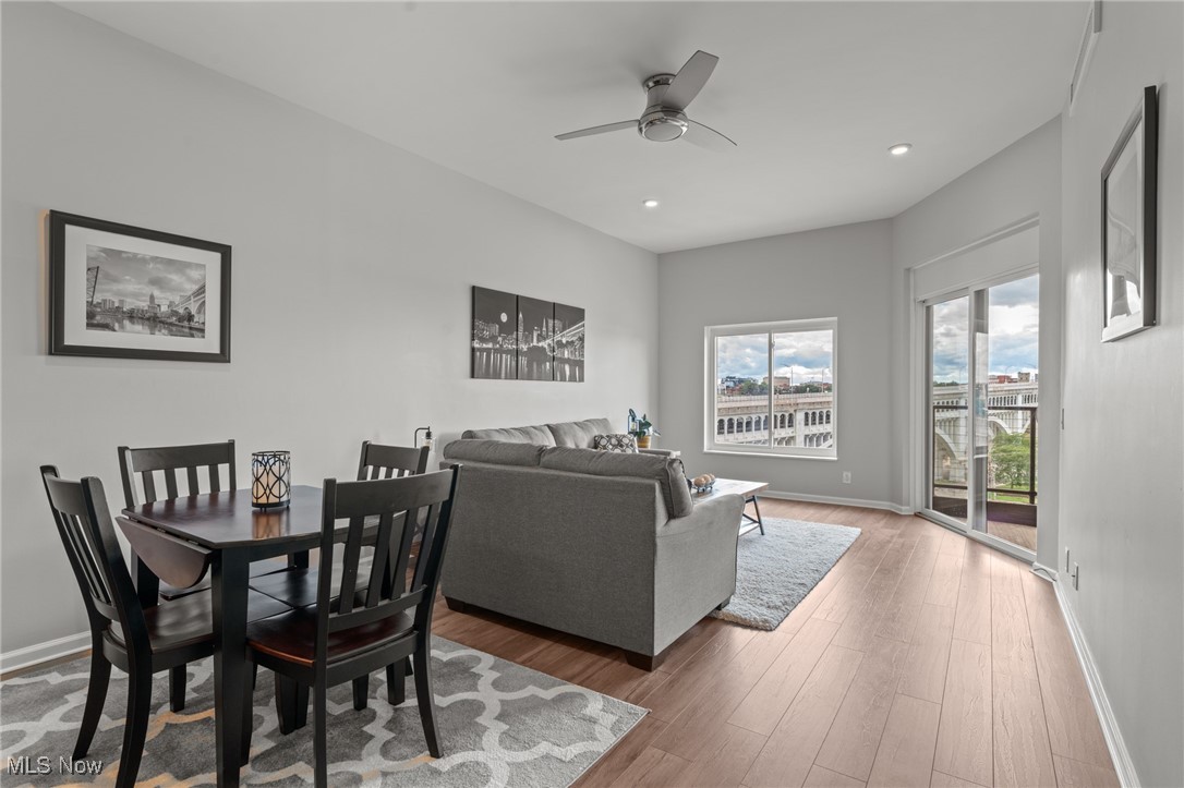 Cleveland, Ohio 44113, United States, 1 Bedroom Bedrooms, ,1 BathroomBathrooms,Residential,Contingent,200827