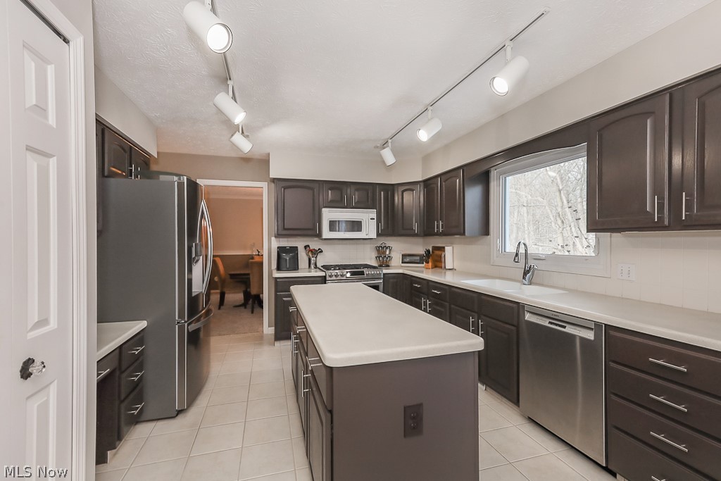 Oakview Estates - Residential