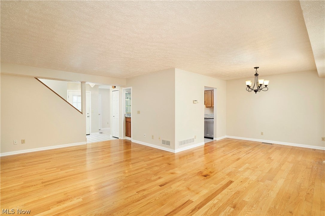 7149 W Cross Creek Trail