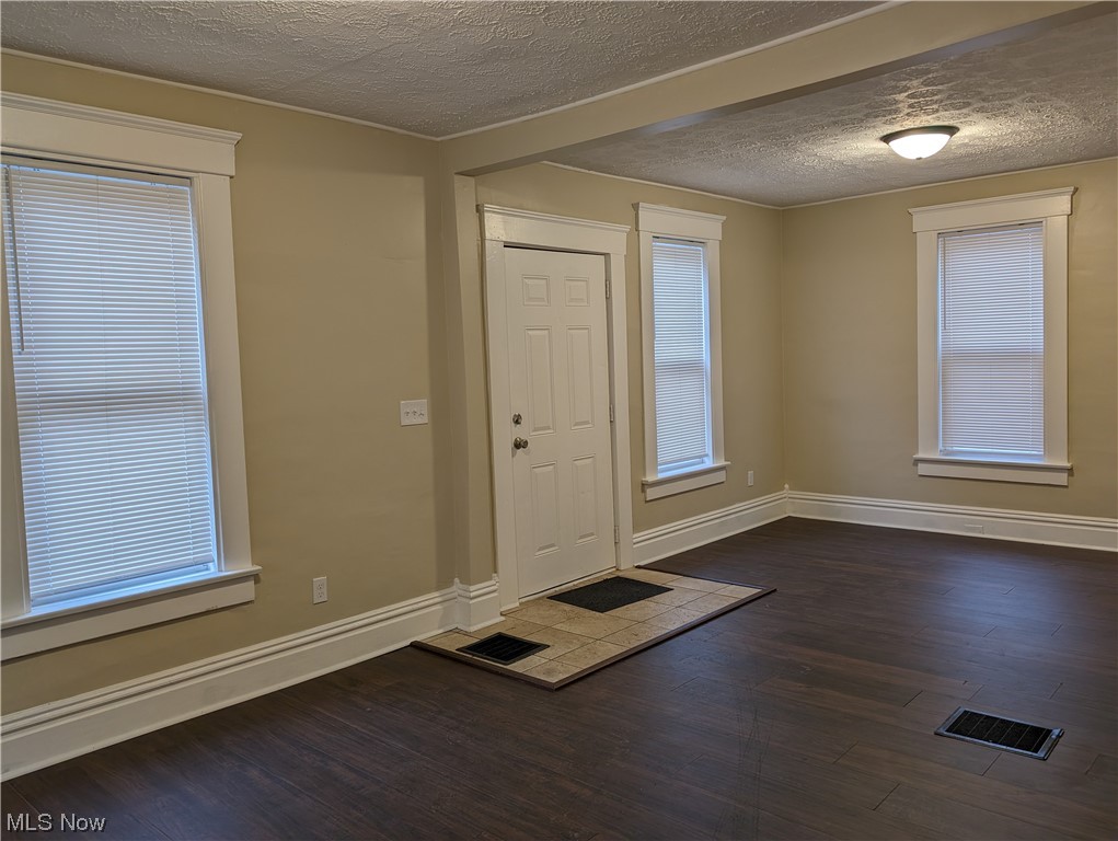 Collinwood - Residential Lease