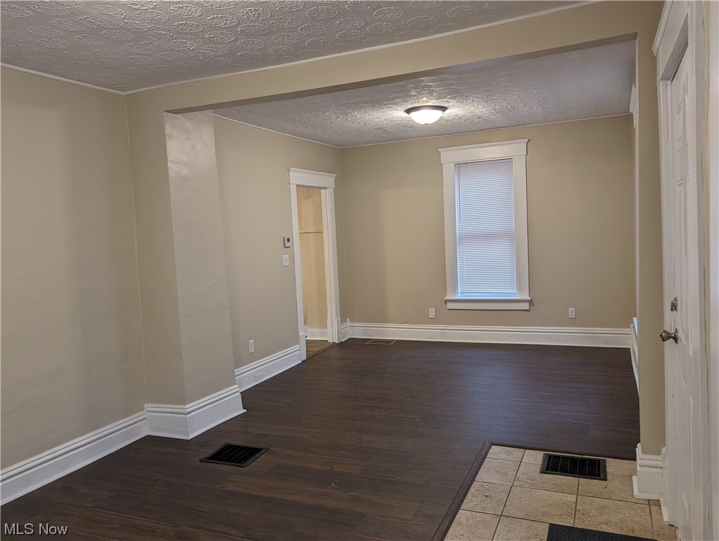 Collinwood - Residential Lease