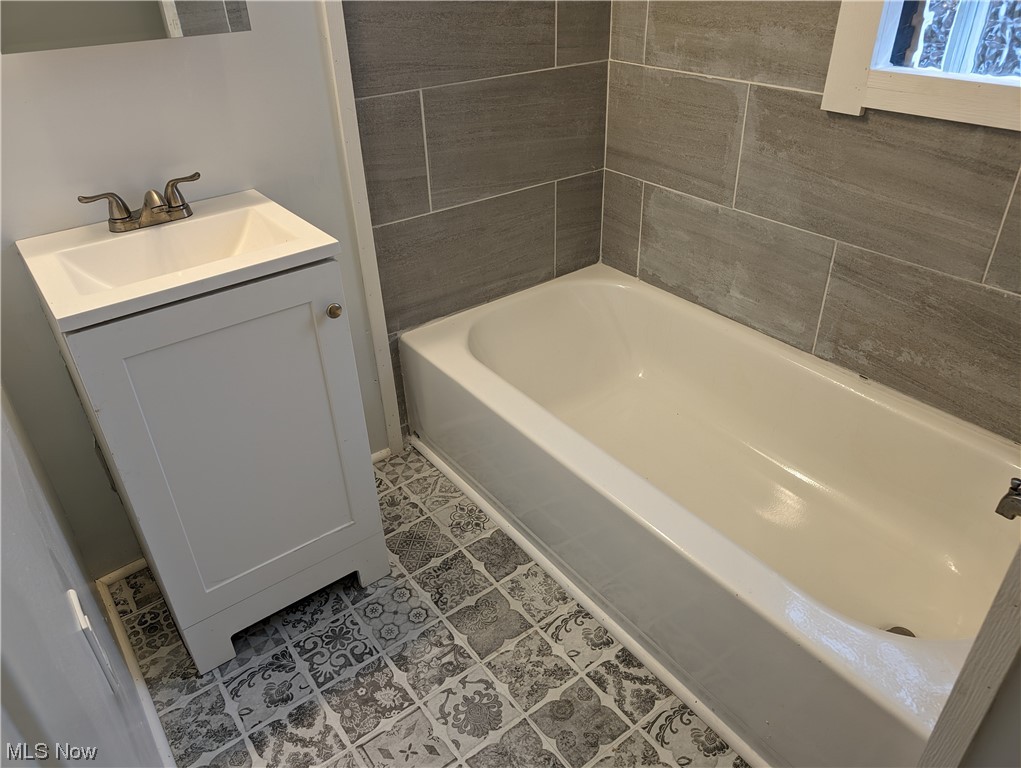 Collinwood - Residential Lease