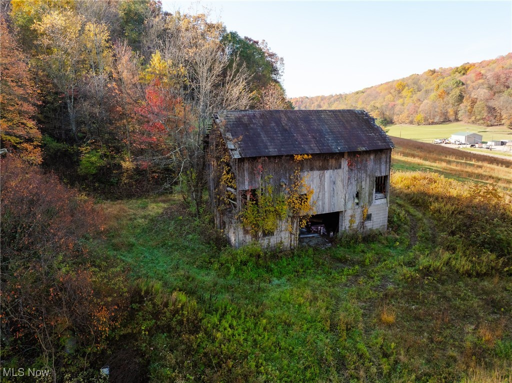 Kedigh Hollow Road, Newcomerstown, Ohio image 4