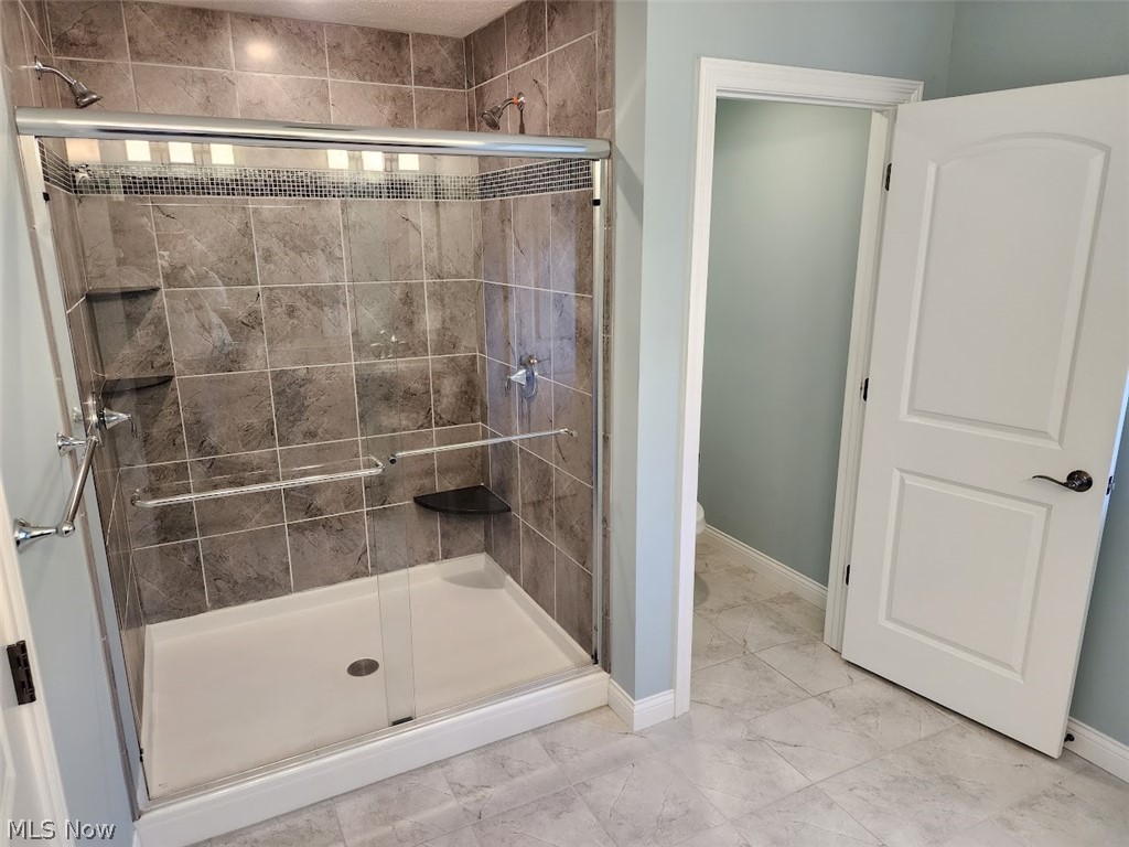 Aces Paradise Sub - Residential