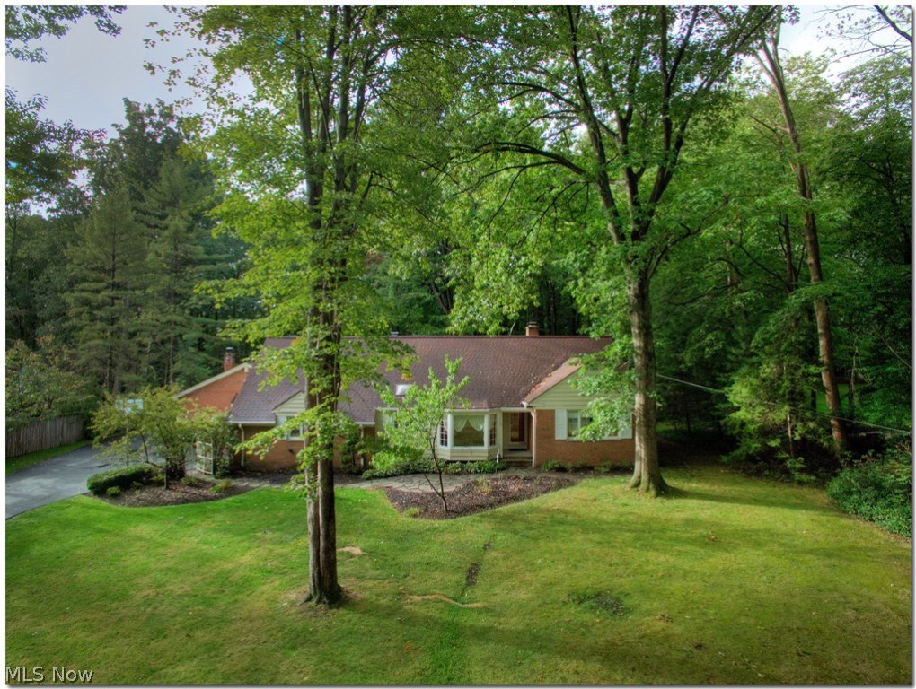 Moreland Hills Cos Hill & Dal - Residential