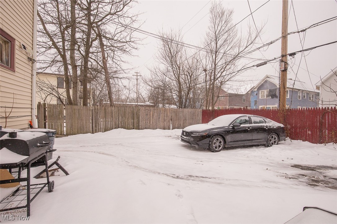 Coventry Mayfield - Residential Income