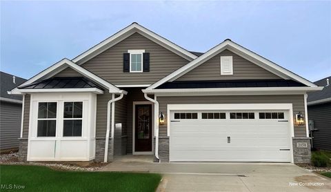 Homes For Sale - 2158 Myla Way<br/> Amherst, OH 44001