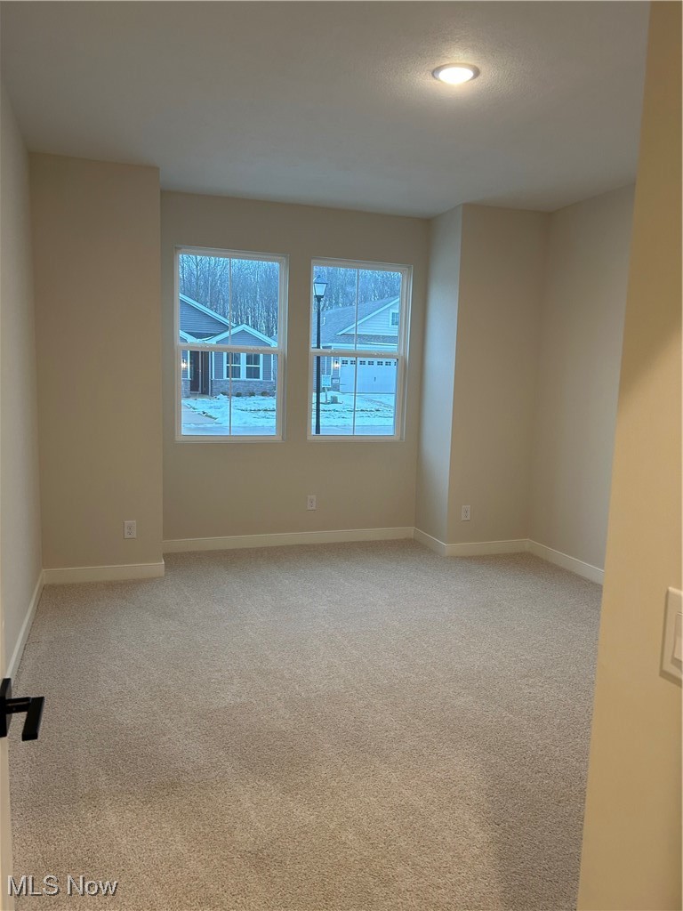 Four Seasons at Sandstone - Residential