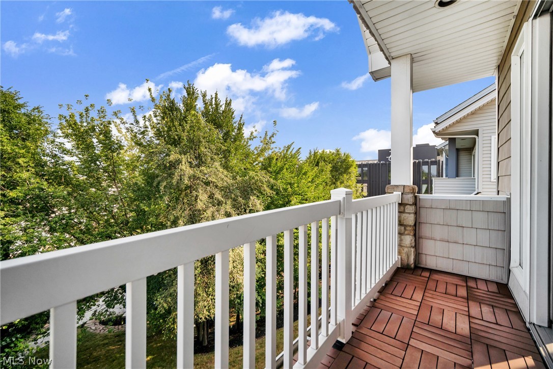 S S Tones Surv/College - Residential