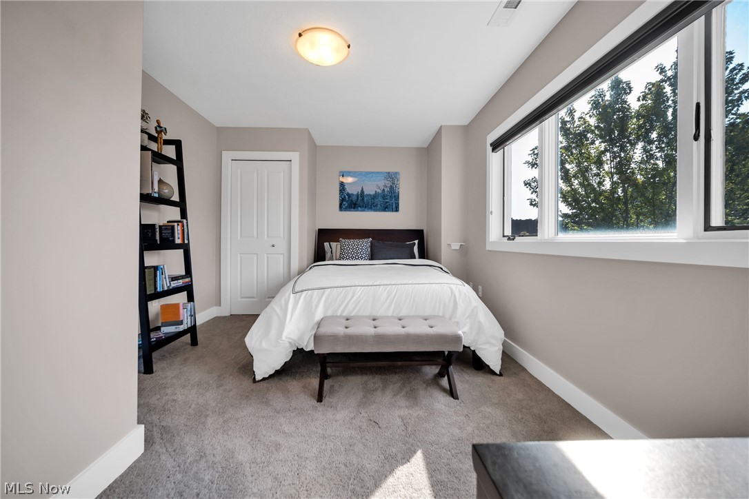 S S Tones Surv/College - Residential