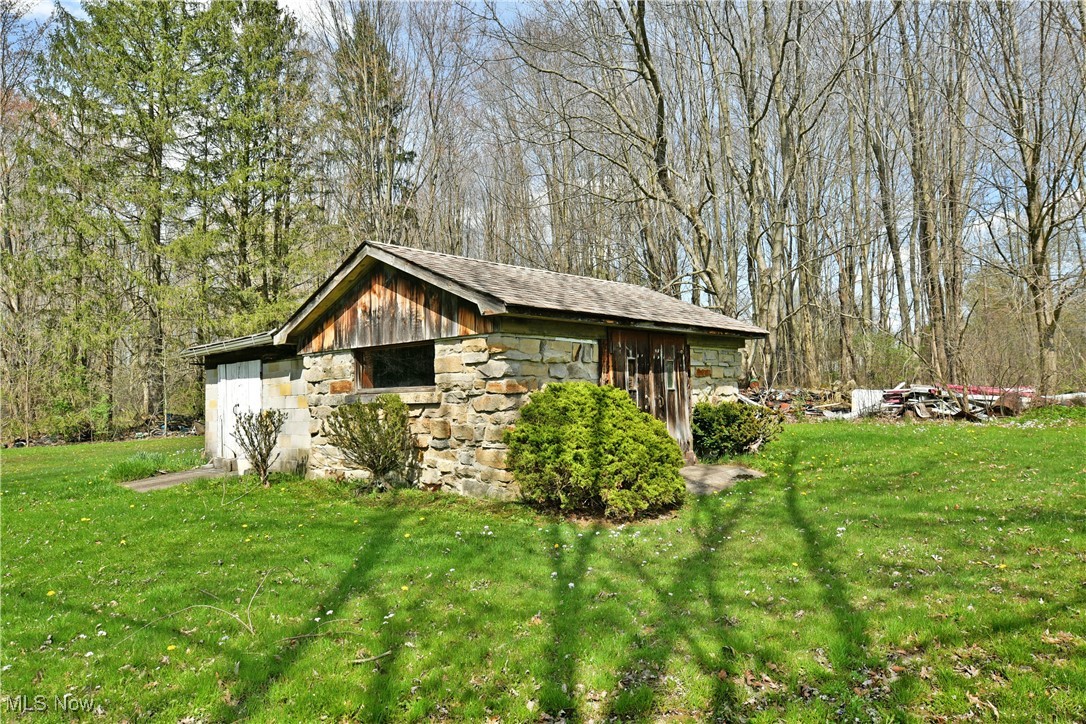 6231 Warren Sharon Road, Brookfield, Ohio image 38