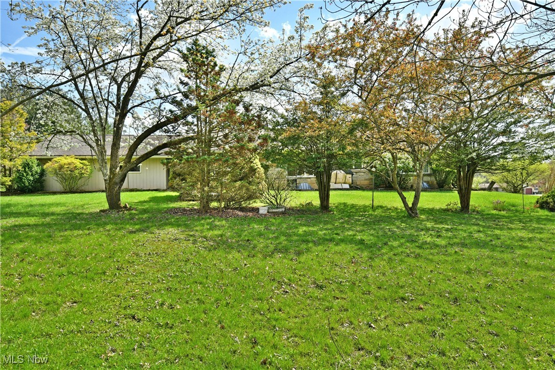 6231 Warren Sharon Road, Brookfield, Ohio image 37