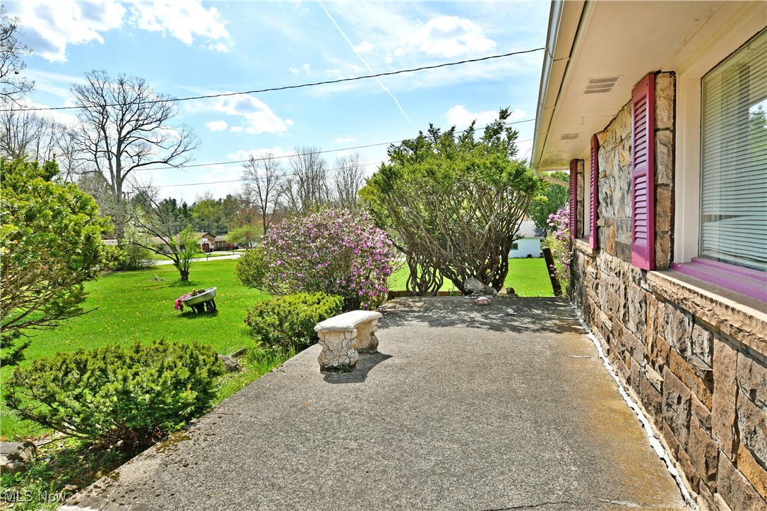 6231 Warren Sharon Road, Brookfield, Ohio image 34
