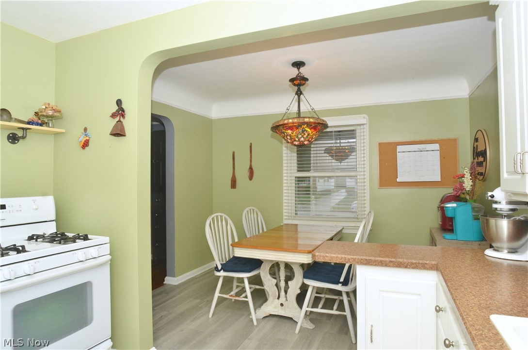 H A Stahl Properties Cos Ridg - Residential