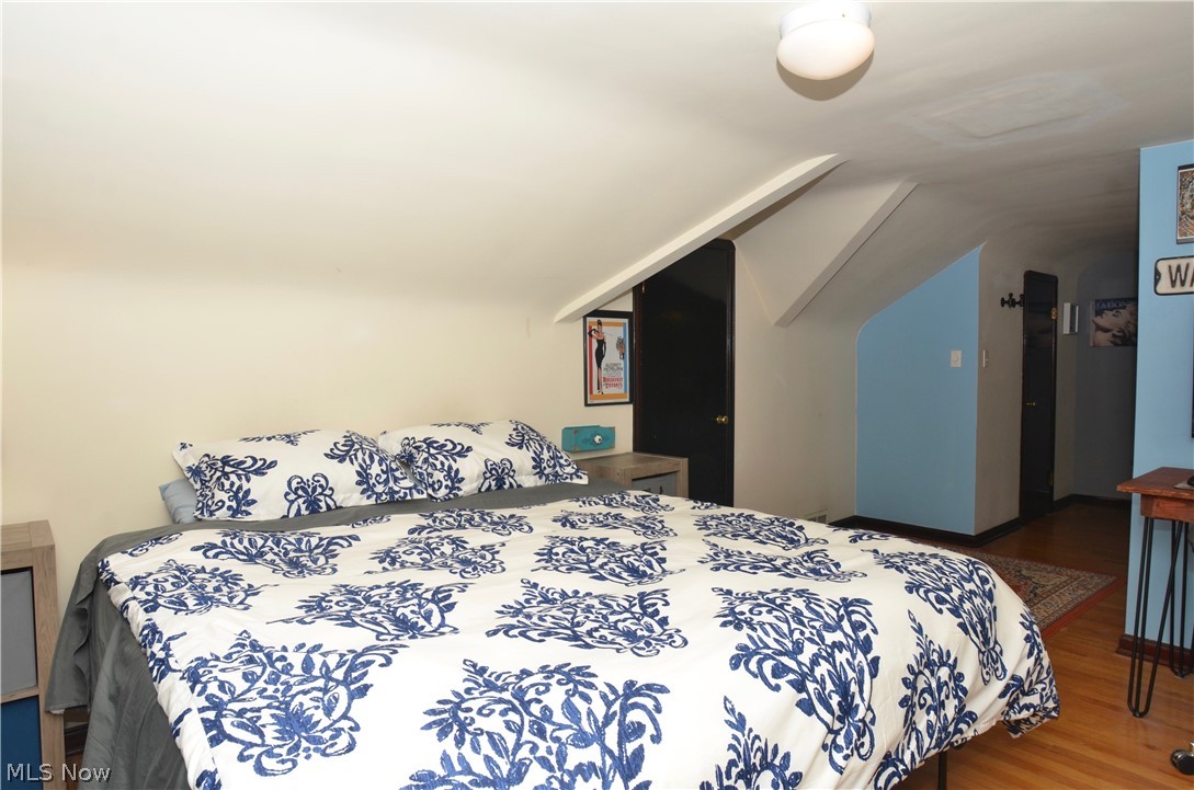 H A Stahl Properties Cos Ridg - Residential