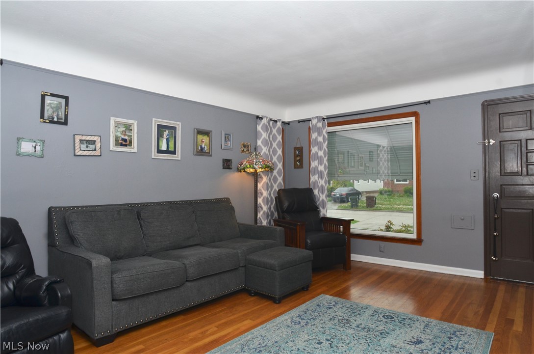 H A Stahl Properties Cos Ridg - Residential