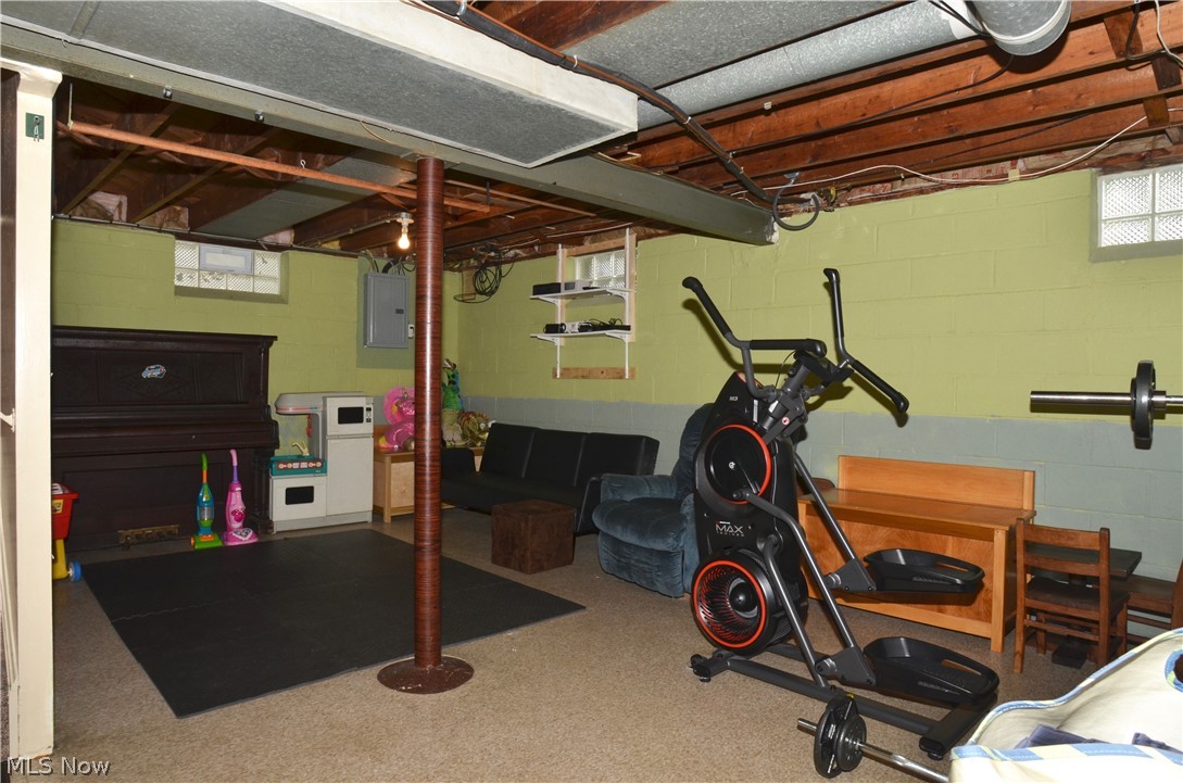 H A Stahl Properties Cos Ridg - Residential