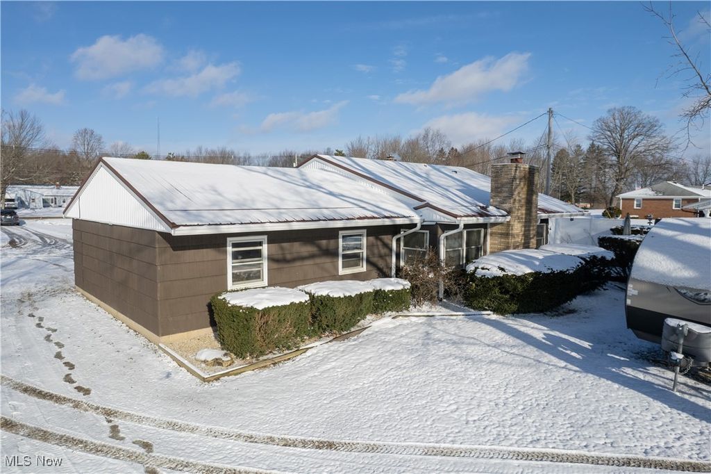 Photo of 10154 Rt 88, Garrettsville, OH 44231 (MLS # 5181385)