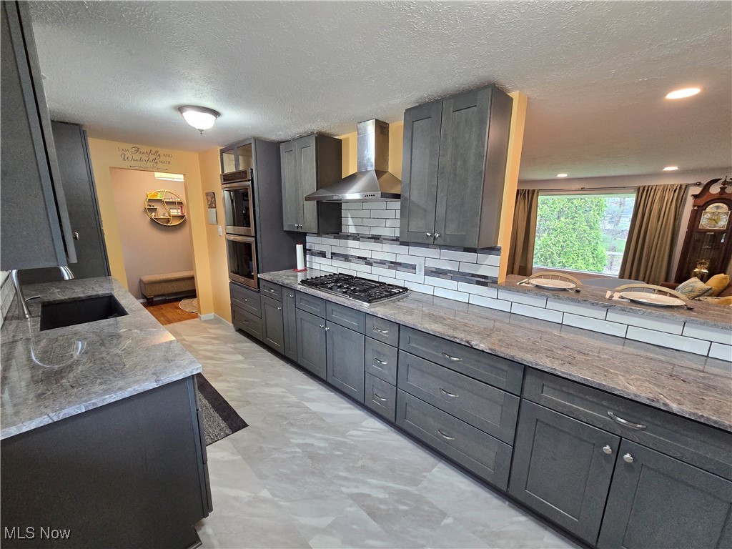 621 Brookpark Drive, Cuyahoga Falls, Ohio image 3