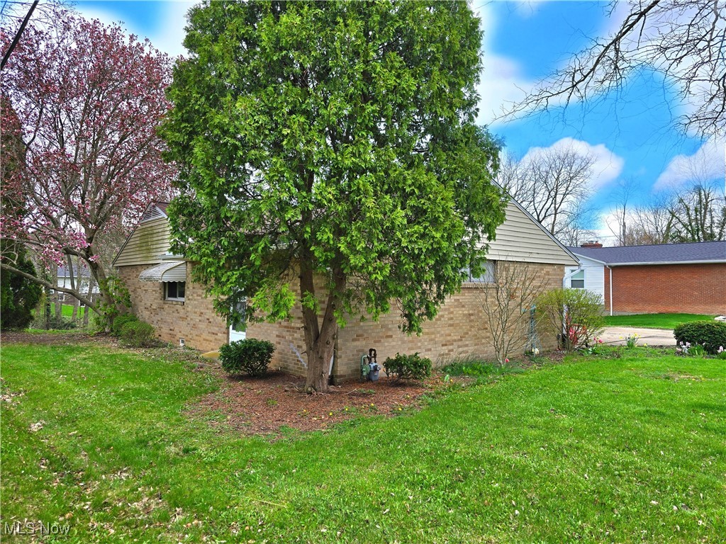 621 Brookpark Drive, Cuyahoga Falls, Ohio image 30