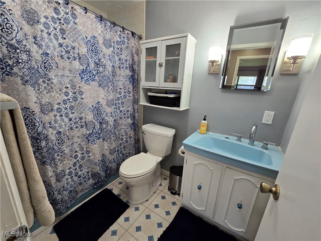 621 Brookpark Drive, Cuyahoga Falls, Ohio image 18