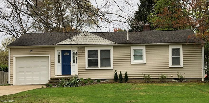 Charming 3 BD/2 BA ranch in Fairlawn. Vaulted ceilings allow for extra light and space to flow throughout the house. Master bedroom is complete with walk-in closet, and first-floor bathroom has a large tub and walk-in shower. Stamped concrete patio out back. Third bedroom on the lower level along with the newly renovated second full bathroom. Additional finished space gives you more room for entertaining and hanging out. Don't miss out on this great opportunity to live in a great Fairlawn neighborhood! Call today to schedule your private​​‌​​​​‌​‌​​​‌‌​​​‌‌‌​​‌​​‌‌​​​​ showing!