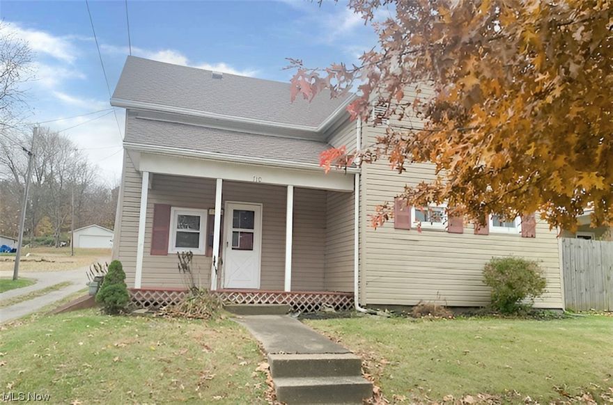 3 bedroom 1 1/2 bath property in Cambridge close to all amenities. First floor bedroom and full bath with 2 bedrooms and a half bath upstairs. Laundry room on first floor and cellar that holds the mechanicals. Large covered porch and deck on back leading to a 2 car detached garage and an additional shed for storage.
Call your favorite Realtor today for your showing!