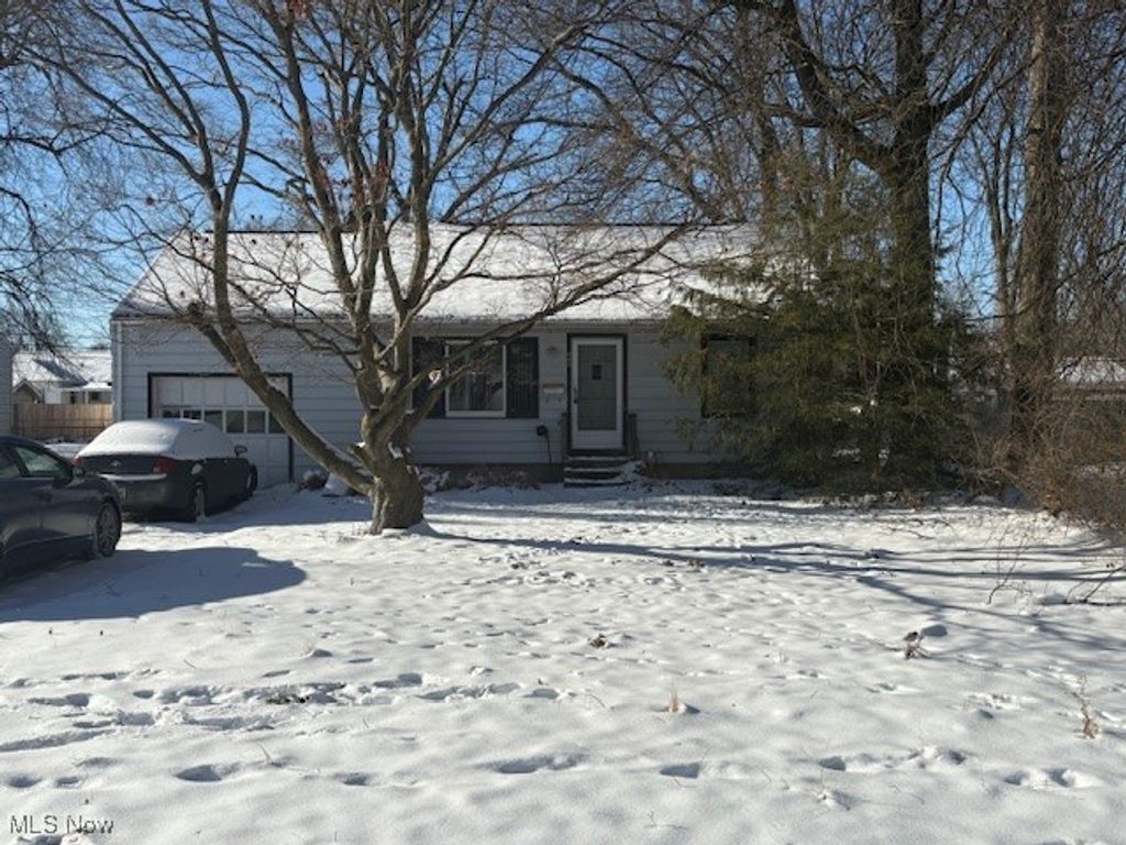 Photo of 660 Rokeby Road, Eastlake, OH 44095 (MLS # 5179763)