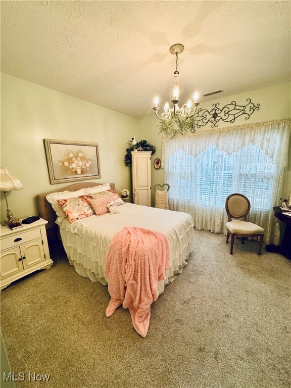 Clingan Xing Condo - Residential