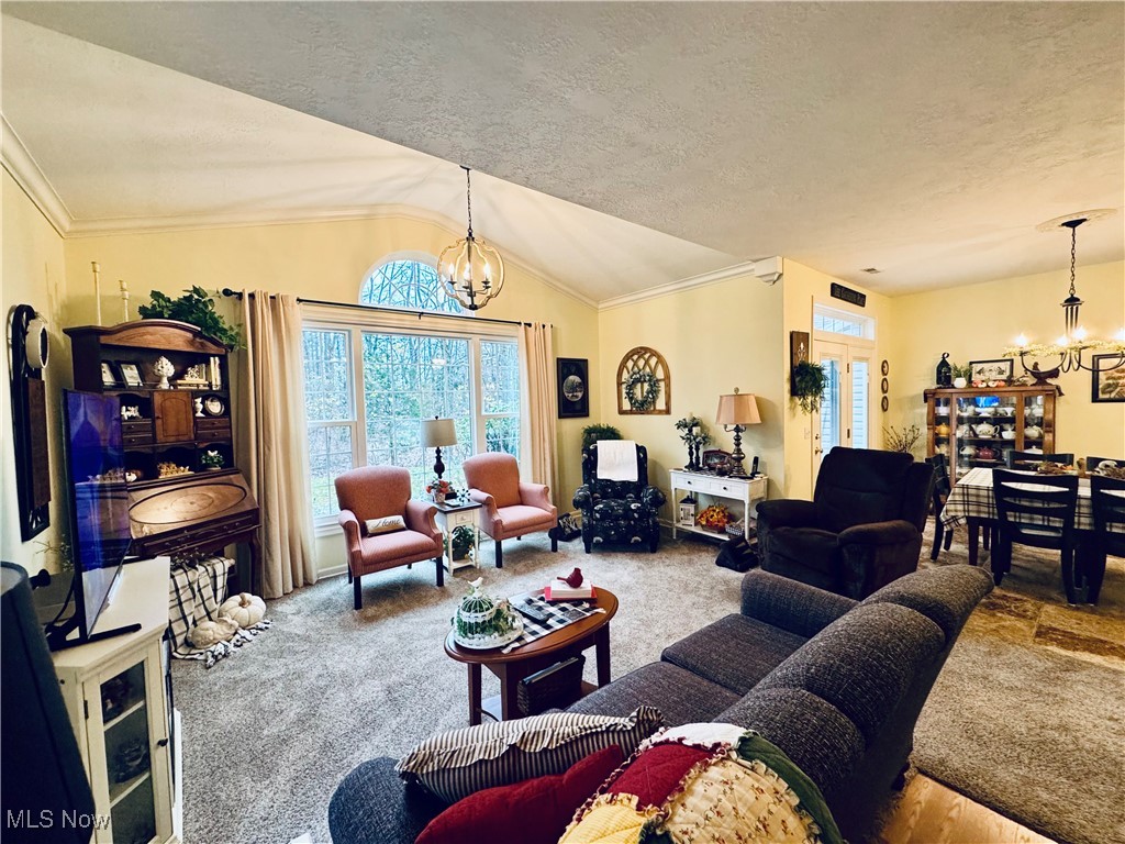 Clingan Xing Condo - Residential