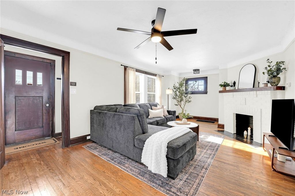 Photo of 17608 Puritas Avenue, Cleveland, OH 44135 (MLS # 5191622)