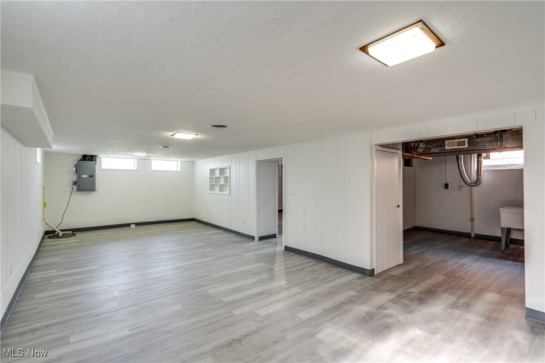 Day Camp Realty Companys Sout - Residential