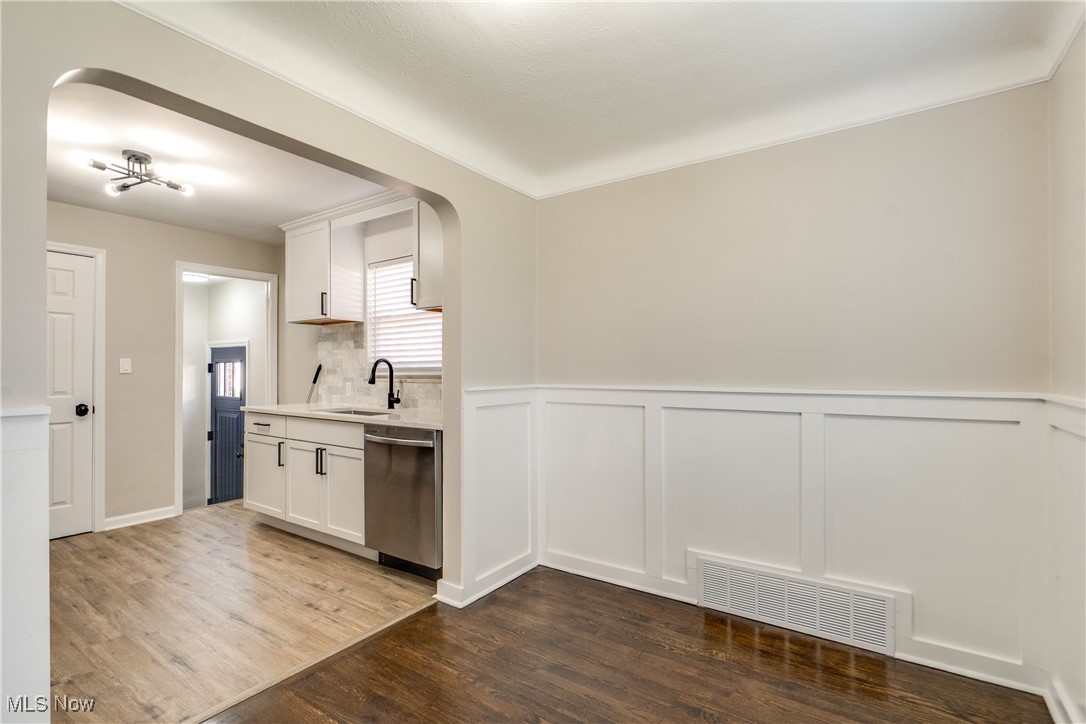 Day Camp Realty Companys Sout - Residential