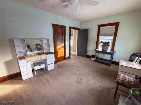 Tiny photo for 1011 Pennsylvania Avenue, McDonald, OH 44437 (MLS # 5179936)